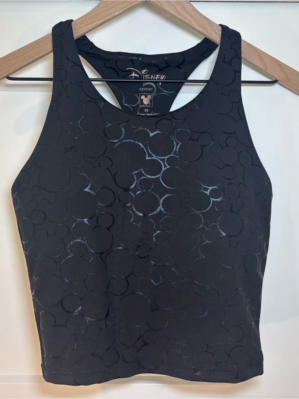 Disney Women's Black Sleeveless Cropped Activewear Tank Top